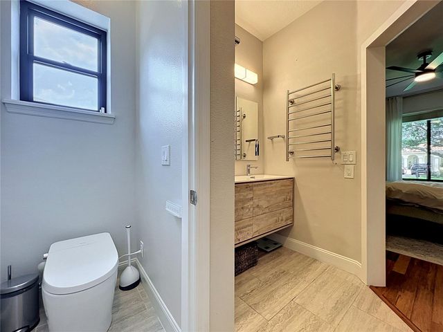 2738 PEPPER LN, Orlando, FL 32812