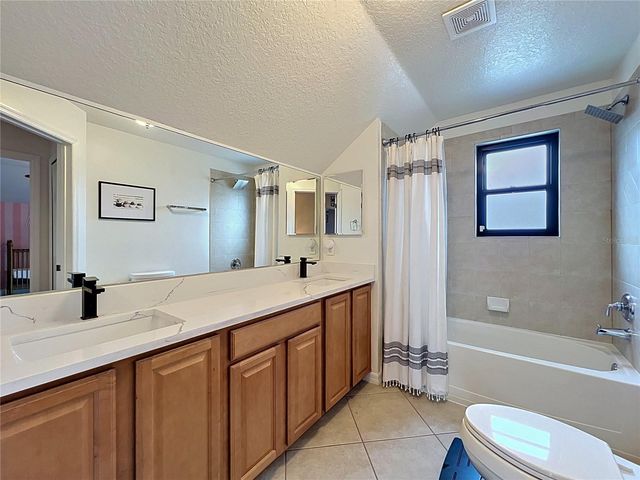 2738 PEPPER LN, Orlando, FL 32812