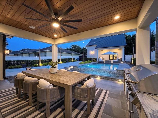2738 PEPPER LN, Orlando, FL 32812