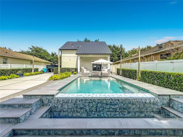 2738 PEPPER LN, Orlando, FL 32812