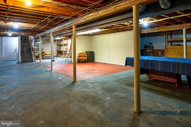 72 OLD YORK RD, Chesterfield, NJ 08515