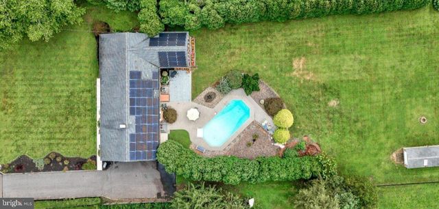 72 OLD YORK RD, Chesterfield, NJ 08515