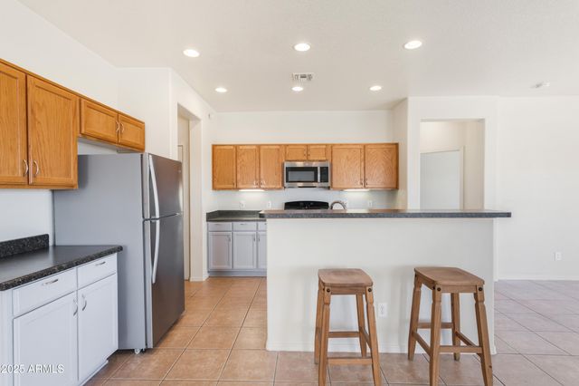 1087 PASO ROBLES Avenue, Sierra Vista, AZ 85635