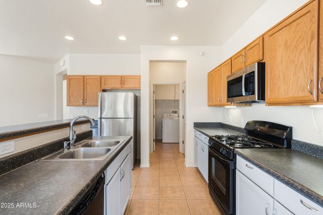 1087 PASO ROBLES Avenue, Sierra Vista, AZ 85635