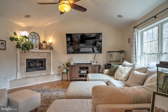 10624 CHESTERWOOD DR, Spotsylvania, VA 22553