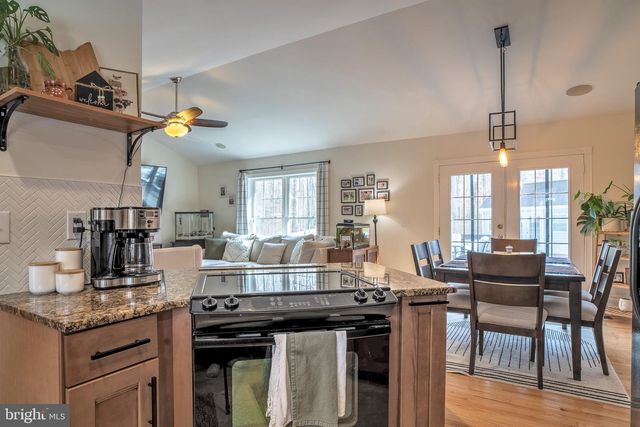 10624 CHESTERWOOD DR, Spotsylvania, VA 22553