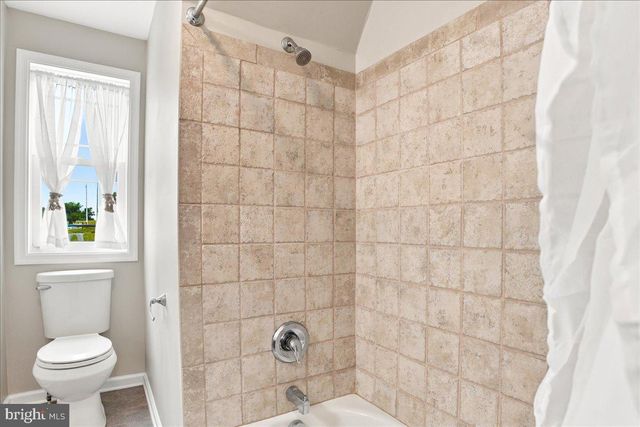 461 VETERANS RD, Middletown, VA 22645