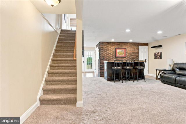 461 VETERANS RD, Middletown, VA 22645