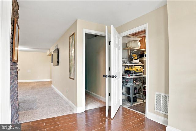 461 VETERANS RD, Middletown, VA 22645