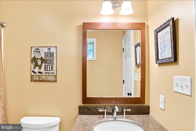 461 VETERANS RD, Middletown, VA 22645