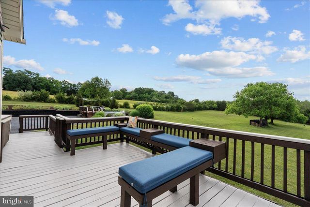 461 VETERANS RD, Middletown, VA 22645