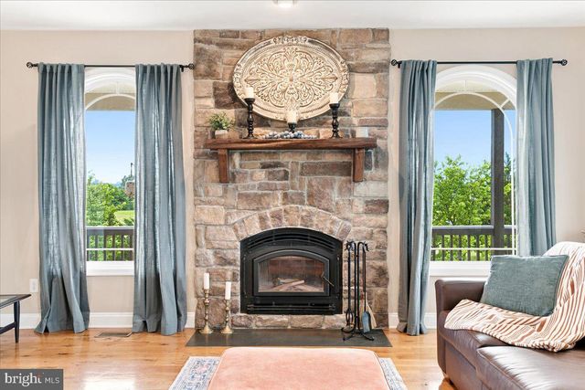 461 VETERANS RD, Middletown, VA 22645