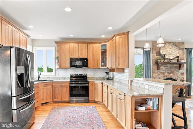 461 VETERANS RD, Middletown, VA 22645