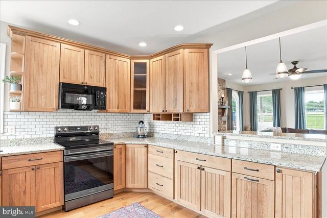461 VETERANS RD, Middletown, VA 22645