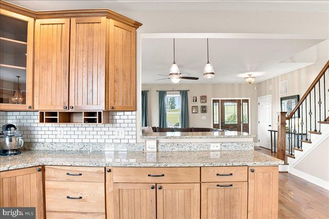 461 VETERANS RD, Middletown, VA 22645
