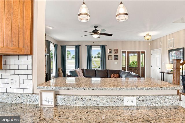 461 VETERANS RD, Middletown, VA 22645