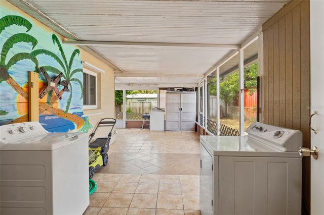 6982 78TH AVENUE N, Pinellas Park, FL 33781