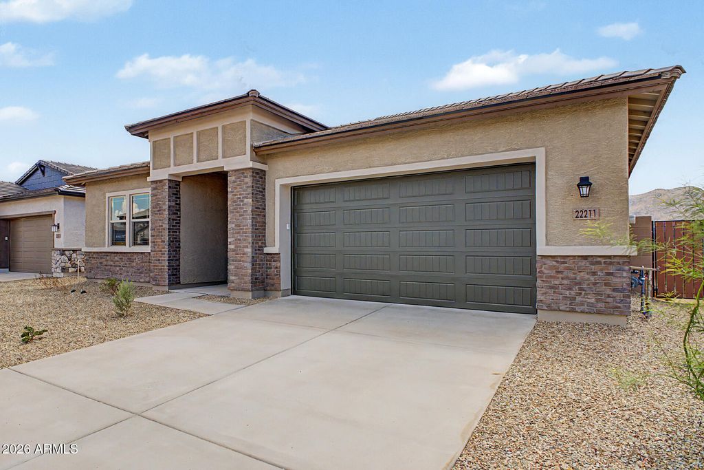22211 W BLACKHAWK Drive, Surprise, AZ 85387 — photo 3