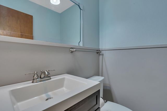 1318 Lansing Lane, Longview, TX 75605