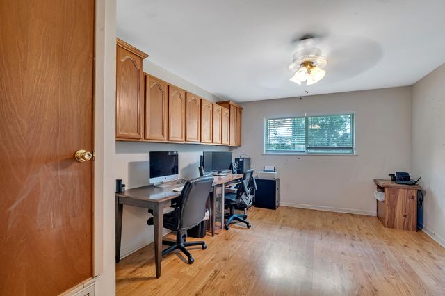1318 Lansing Lane, Longview, TX 75605