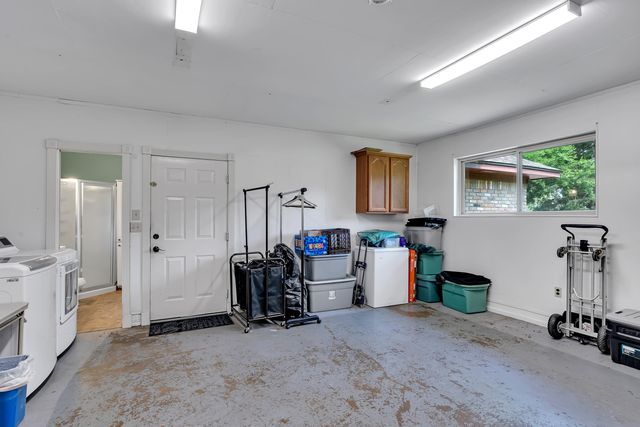 1318 Lansing Lane, Longview, TX 75605