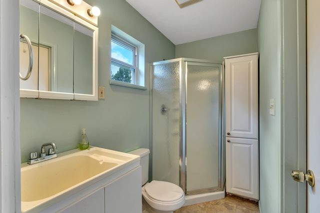 1318 Lansing Lane, Longview, TX 75605