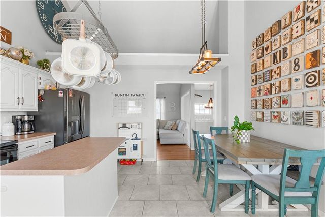 1205 Robin Circle, Liberty, MO 64068