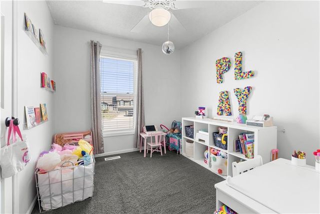 1205 Robin Circle, Liberty, MO 64068