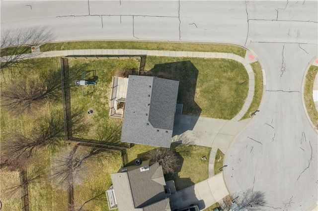 1205 Robin Circle, Liberty, MO 64068