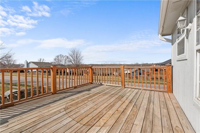 1205 Robin Circle, Liberty, MO 64068