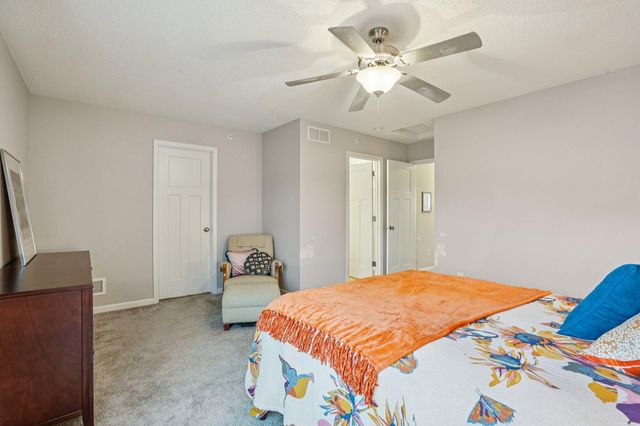 5125 95th Way N, Brooklyn Park, MN 55443