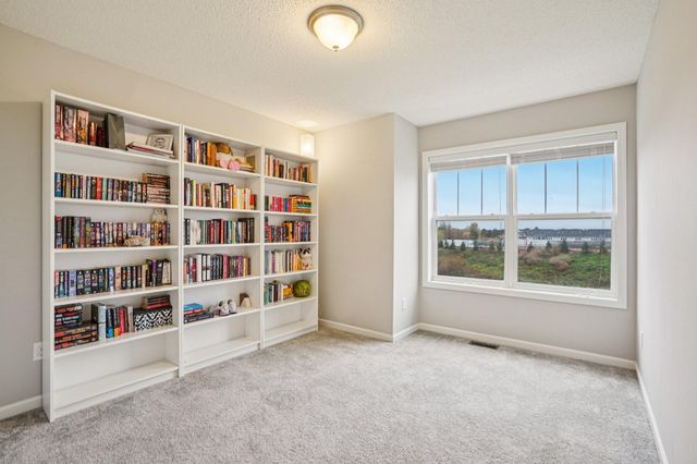 5125 95th Way N, Brooklyn Park, MN 55443