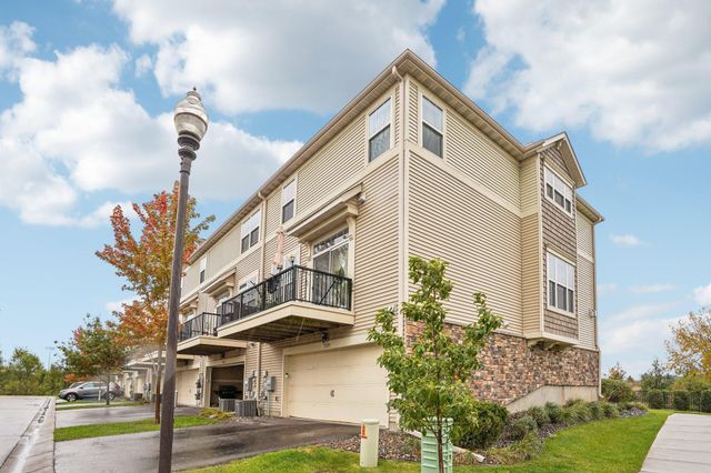 5125 95th Way N, Brooklyn Park, MN 55443