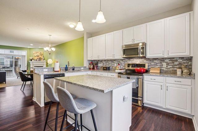 5125 95th Way N, Brooklyn Park, MN 55443