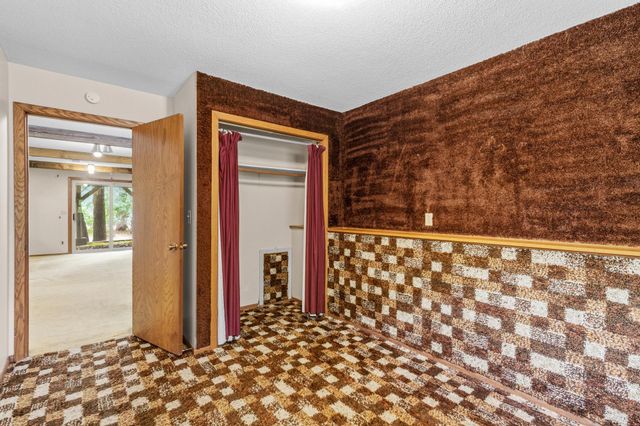 15964 Ramsey Boulevard NW, Anoka, MN 55303