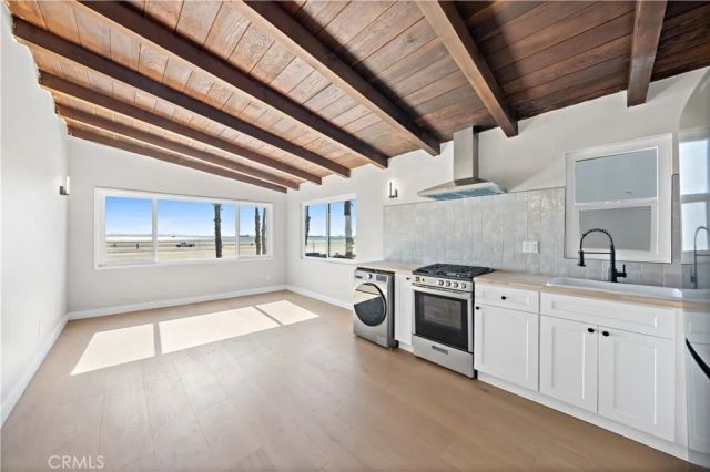 5339 E Ocean E, Long Beach, CA 90803