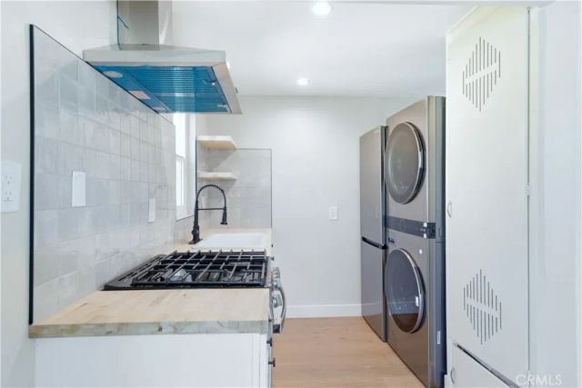 5339 E Ocean E, Long Beach, CA 90803