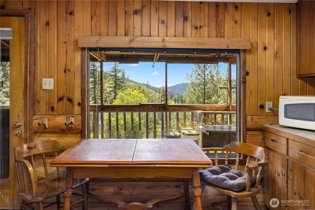 502 Harkness Road, Cle Elum, WA 98922