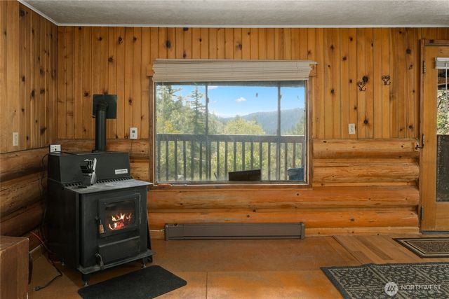 502 Harkness Road, Cle Elum, WA 98922