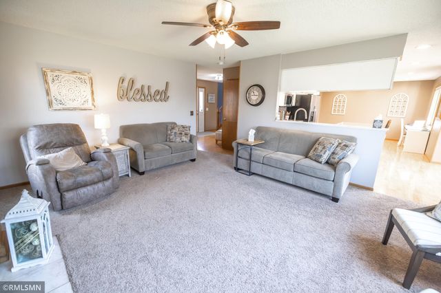 16368 Hudson Court, Lakeville, MN 55044