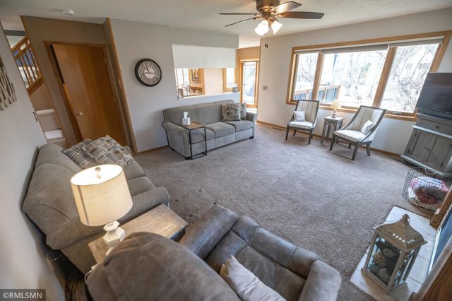 16368 Hudson Court, Lakeville, MN 55044