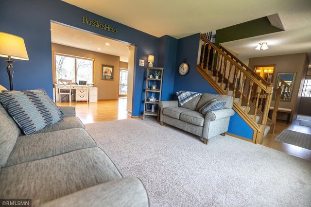 16368 Hudson Court, Lakeville, MN 55044