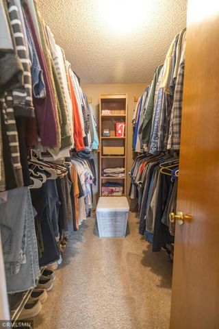 16368 Hudson Court, Lakeville, MN 55044