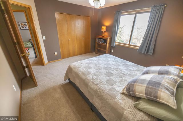 16368 Hudson Court, Lakeville, MN 55044