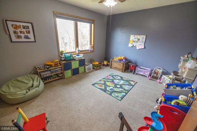 16368 Hudson Court, Lakeville, MN 55044