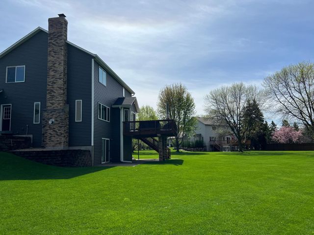 16368 Hudson Court, Lakeville, MN 55044