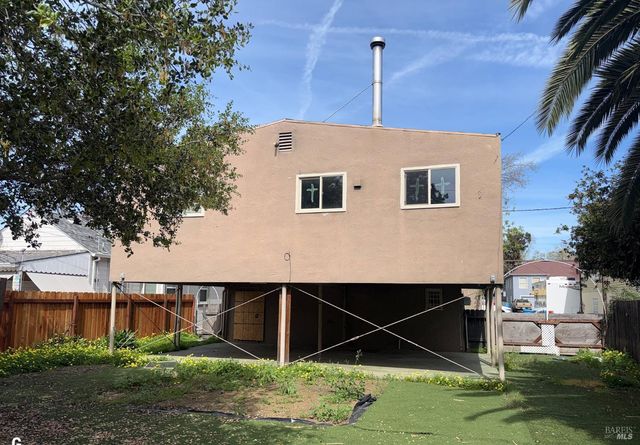 2015 Tennessee St, Vallejo, CA 94590