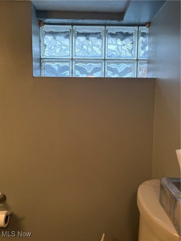 245 Bermont, Munroe Falls, OH 44262