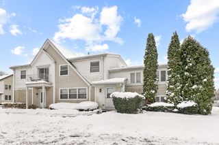 262 Inverrary Lane, Deerfield, IL 60015