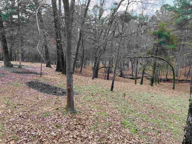 12245 FM 2710, Lindale, TX 75771